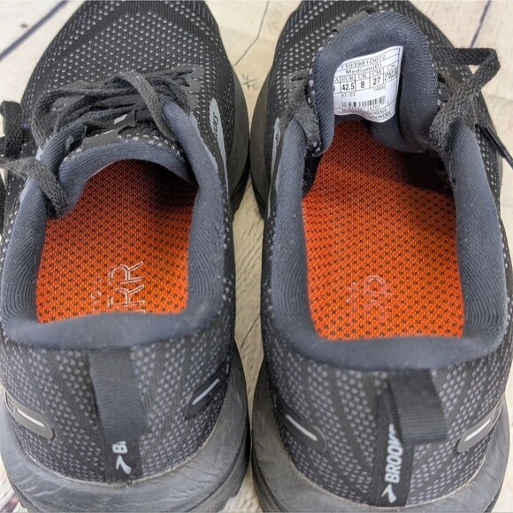 Brooks Men's Revel 6 Running Sneakers - Picture 6 of 9